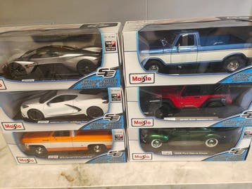 Maisto 1:18 - Model sportwagen (6) - 1979 Ford F150 Pick-up, Nieuw
