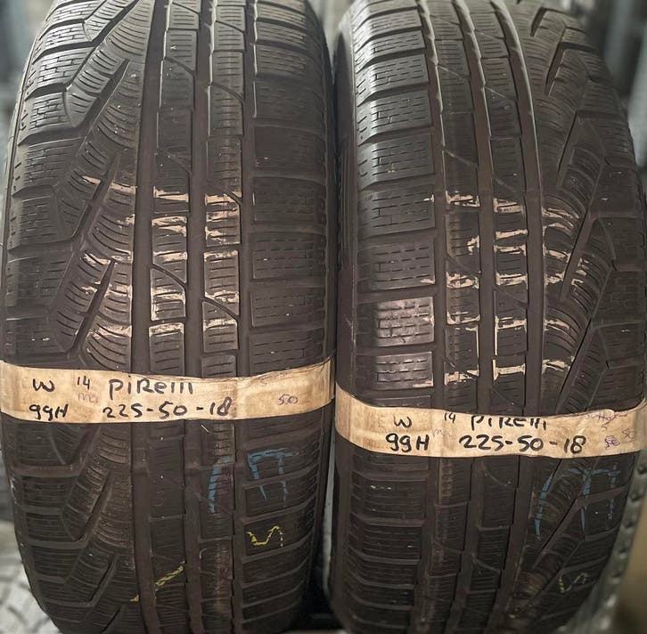 2x225-50-18 Pirelli Winter 2x5m €50 Per Band 225 50 18, Auto-onderdelen, Banden en Velgen, 18 inch, Winterbanden, 225 mm, Personenwagen