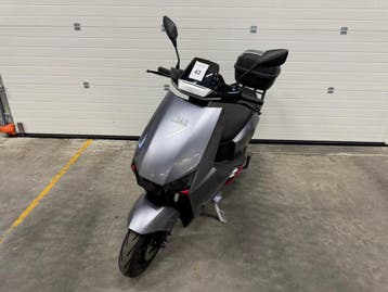 Online veiling: XDAO, RS+, e-motor, Nieuw