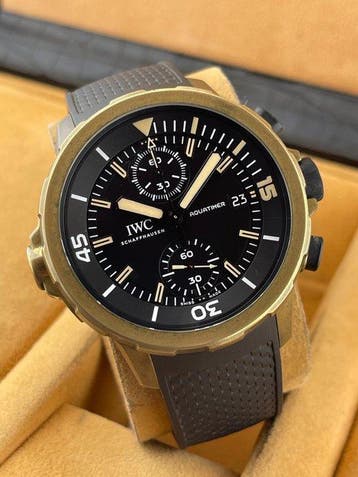 IWC - Aquatimer Chronograph “Expedition Charles Darwin” -