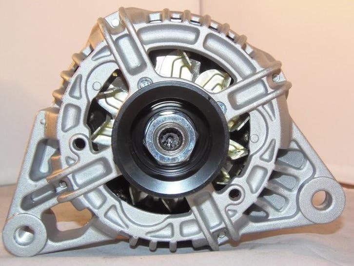 Dynamo 70A Volkswagen Seat Skoda nieuw, Auto-onderdelen, Motor en Toebehoren, Verzenden