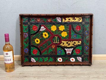 Decoratief ornament - Nederland - houten dienblad