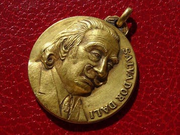 Salvador Dali (1904-1989) - sculptuur, Salvador - medallion