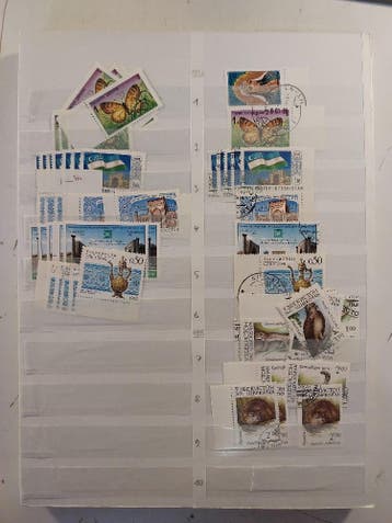 Uzbekistan + Kyrgistan grote voorraad tot modern, Postzegels en Munten, Postzegels | Volle albums en Verzamelingen, Ophalen of Verzenden
