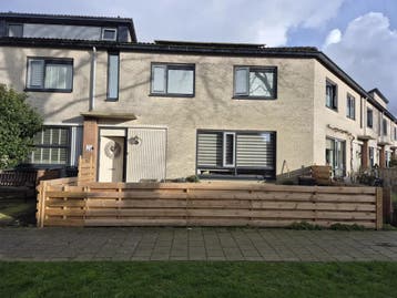 Te huur: Huis Aldo van Eycklaan in Oegstgeest, Huizen en Kamers, Huizen te huur, Zuid-Holland, Oegstgeest