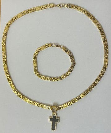Religieuze set, voor vrouwen, met kruis van zwarte emaille.