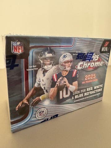 2025 Topps NFL, Chrome NFL, Tom Brady 7 packs per box, 4, Nieuw