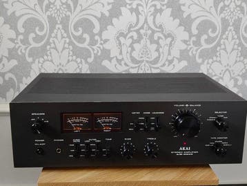 Akai - AM 2600 Solid state geïntegreerde versterker, Nieuw