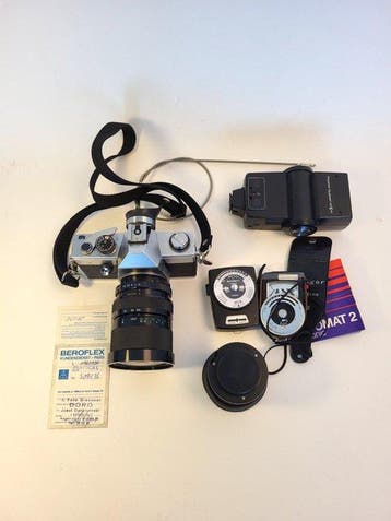 Praktica L mit Pass + Schacht 50mm + Soligor 35–105mm +, Nieuw