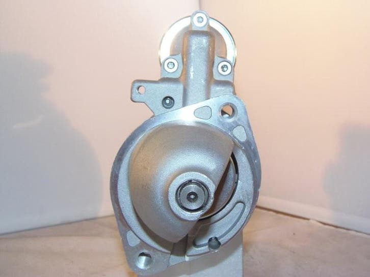 Startmotor 2,3kW Mercedes-Benz 2.7 3.0 3.2 CDI nieuw, Auto-onderdelen, Motor en Toebehoren, Verzenden