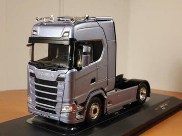 IXO 1:43 - Model vrachtwagen - SCANIA S-series 3500 - 2020 -, Hobby en Vrije tijd, Nieuw