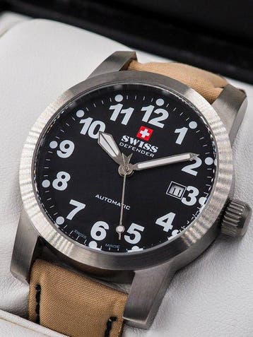 Swiss Defender - Zonder minimumprijs - * NEW * - Heren -, Nieuw