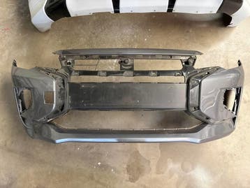 Mitsubishi spacestar Voorbumper vanaf 2020, Ophalen, Gebruikt, Mitsubishi, Bumper