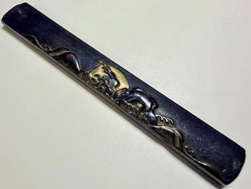 Shakudo Kozuka, opkomende zon met golven - Japan - Edo