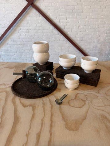 Maarten Baptist - JADE coffee cups - dark brown coasters -