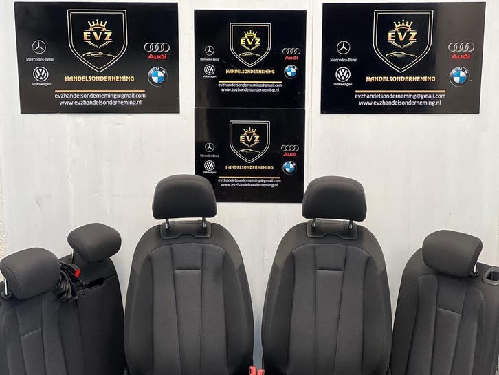 Audi A4 Avant bj.2017 bekledingset 4-deurs compleet stoelen, Auto-onderdelen, Interieur en Bekleding, Gebruikt, Audi