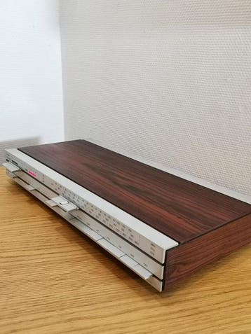 Bang & Olufsen - BeoMaster 901 - in teak, volledig, Nieuw