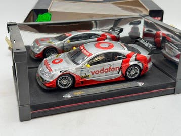 Maisto 1:18 - Modelauto - Mercedes-Benz CLK AMG Vodafone, Nieuw