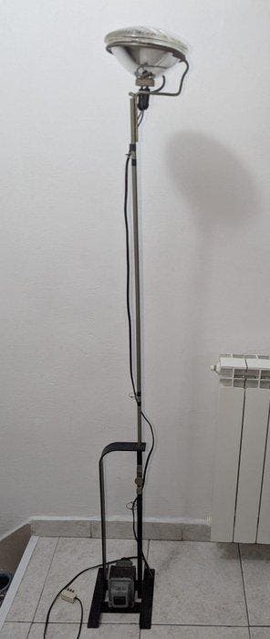 Flos - Achille Castiglioni, Pier Giacomo Castiglioni -
