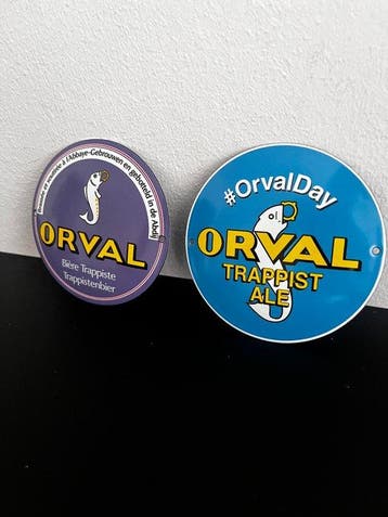 Set van 2 Orval Trappistenbier Ronde Emailleborden – Bierana, Antiek en Kunst