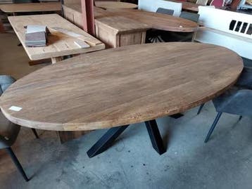 Ovale tafel tafels op maat kiezelvorm platovaal Deens ovaal., Huis en Inrichting, Tafels | Eettafels, Ophalen of Verzenden, Vijf personen of meer