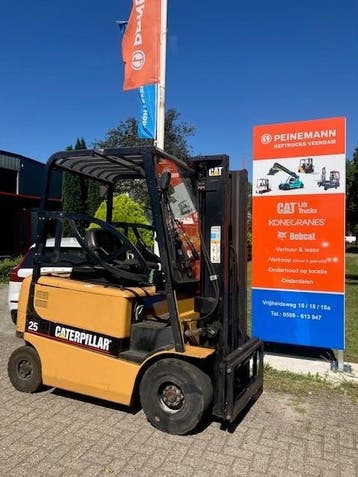 Caterpillar 25 electro 80V duplo 3300mm vrije hef side shift