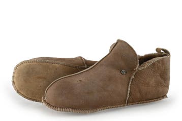 Warmbat Instappers in maat 38 Beige, Kleding | Dames, Schoenen, Verzenden, Zo goed als nieuw, Warmbat, Instappers