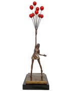 sculptuur, Girl with balloons - 53 cm - Brons, Marmer