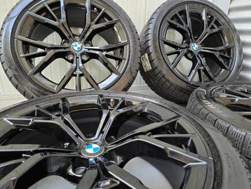 BMW 5 Serie G30 G31 i4 845M 19 inch velgen winterbanden, 19 inch, 245 mm, Banden en Velgen, Nieuw