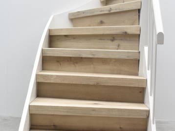 PVC-traprenovatie vanaf €475,- ook met legwerk, PVC-traprenovatie, Crème, Overige typen, Nieuw