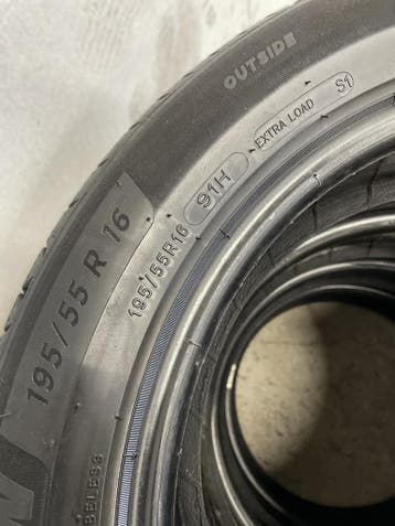 195/55 R16 Michelin eprimacy (Zo goed als nieuw) 55 euro, Ophalen, 16 inch, Nieuw, Band(en)
