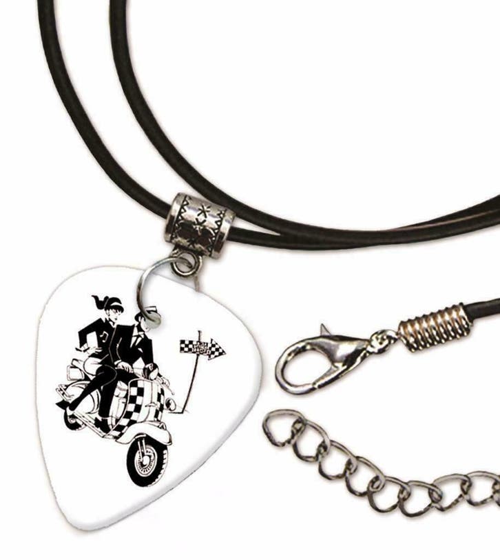Ska scooter plectrum ketting, sleutelhanger of oorbellen, Sieraden, Tassen en Uiterlijk, Overige Accessoires, Nieuw, Ophalen of Verzenden