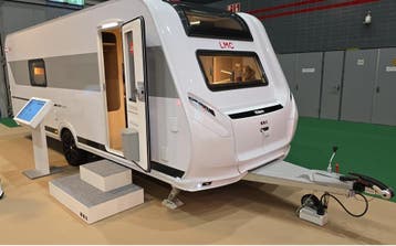 LMC Videro 580 D met panorama dak ((GRATIS MOVER!!!)), Caravans en Kamperen, Rondzit, 7 tot 8 meter, Tot en met 3, LMC en Münsterland