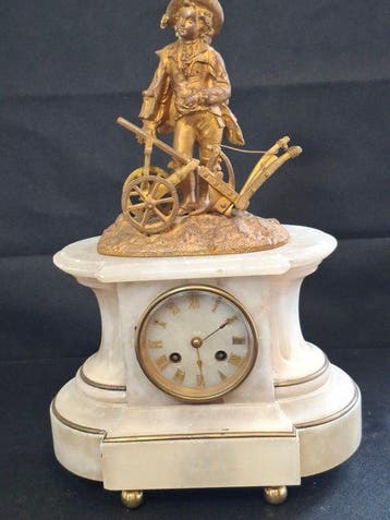 Figurale pendule - Albast, Messing - 1850-1900