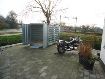 motorstalling/snelbouwcontainer/zelfbouwcontainer/kovobel