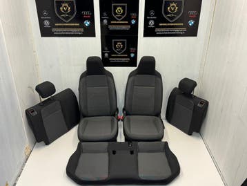 VW UP bj.2015 bekledingset stoelen compleet 08-2011/08-2020, Gebruikt, Volkswagen