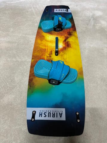 Airush Apex V8 136x40, Ophalen of Verzenden, Nieuw