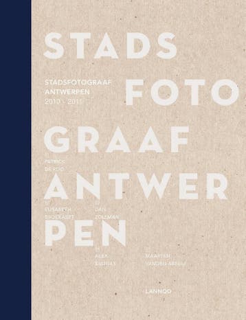 Stadsfotograaf Antwerpen 2010-2011 - Roger Szmulewicz, Verzenden, Zo goed als nieuw, Roger Szmulewicz