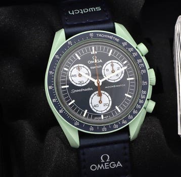 Omega x Swatch - MoonSwatch - Mission on Earth - Zonder, Nieuw