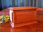 urn | hout | crematie | uitverkoop | aanbieding, Ophalen of Verzenden, Nieuw