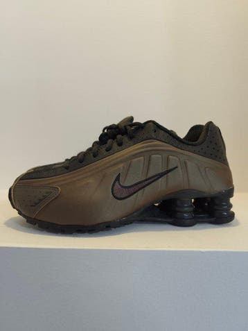 Nike - Nike Shox R4 - Sneakers - Maat: EU 38 - Nieuw met, Nieuw