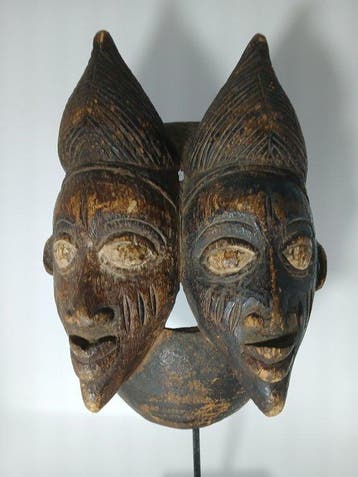 Yoruba-tweelingmasker - Yoruba - Nigeria (Zonder