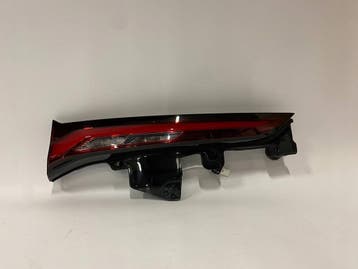 Mazda CX-80 2025 - linker achterlicht binnen LED KJH2-513G0, Verzenden, Gebruikt
