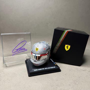 Ferrari - Lewis Hamilton - 2025 Las Vegas GP - 2025 - Helm, Verzamelen, Nieuw