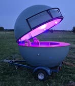 Foodtruck/ bolvormige aanhanger/ verkoopwagen, Ophalen