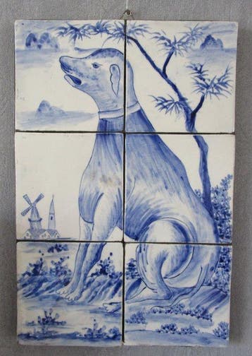 Antiek Tegel - Mooie statige hond. - Antiek - 1800-1850