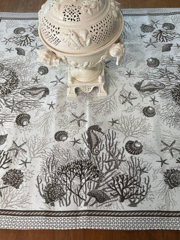 San Leucio top quality - Exclusief tafelkleed