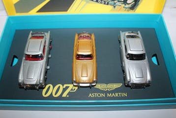 Corgi 1:43 - Modelauto - James Bond - Three Aston Martin, Nieuw