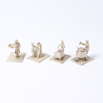 C.A. Stout. Slagers en butler. - Beeldje (4) - .835 zilver
