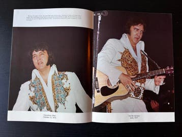 Elvis Presley boek - Softly I must leave you...(S. Shaver), Ophalen of Verzenden, Zo goed als nieuw, Boek, Tijdschrift of Artikel